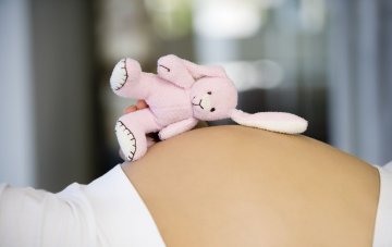 Свечи от геморроя при беременности – список эффективных препаратов